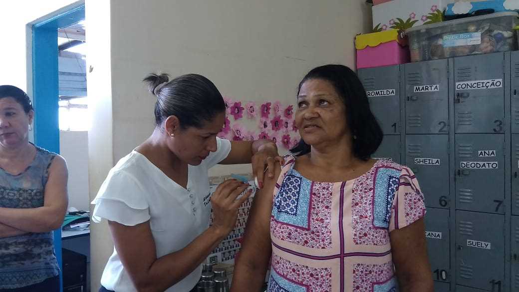 Camacã: Campanha de Vacinação contra Influenza (Gripe) alcança professores da rede pública 
